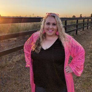 Meet your Posher, Ashley